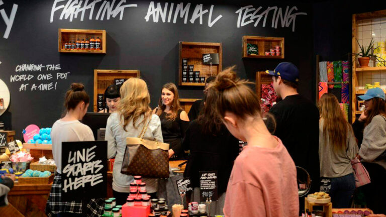 Lush Cosmetics abandona redes sociais